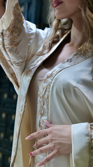KIMONO SATIN BROCARD BEIGE