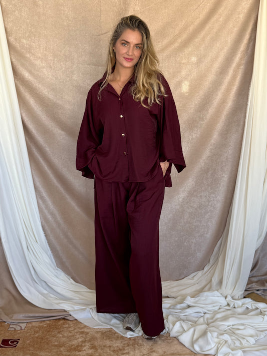 ENSEMBLE EN LIN FROISSE BORDEAUX